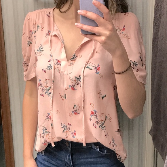 Lucky Brand Pink Multi Floral Tie Rounded Hem Short Sleeve Blouse - Picture 4 of 10